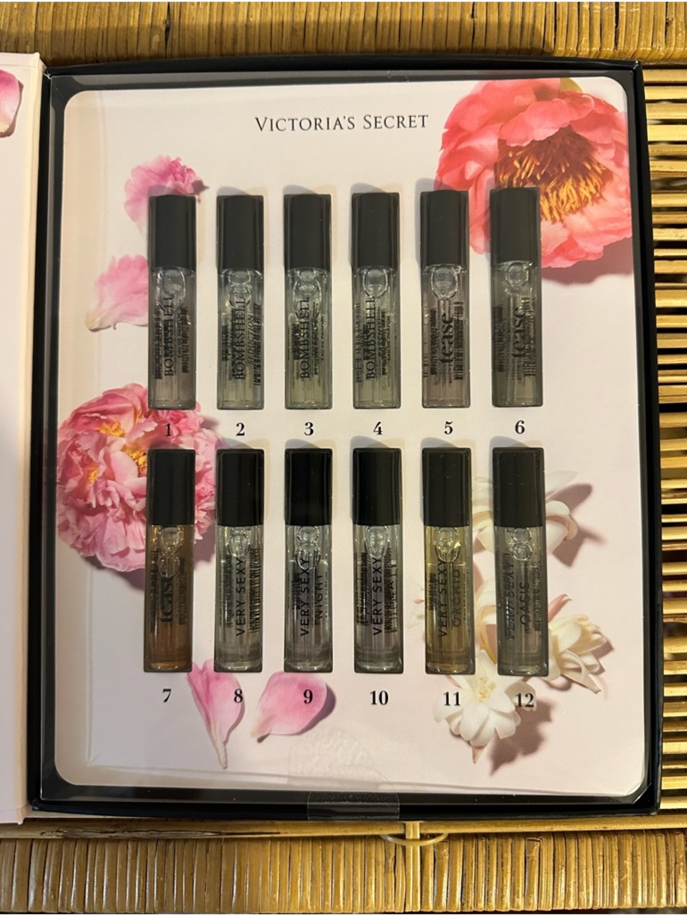 Victoria's Secret Fragrance Discovery Set - White & Cream Packaging - Picture 4 of 7